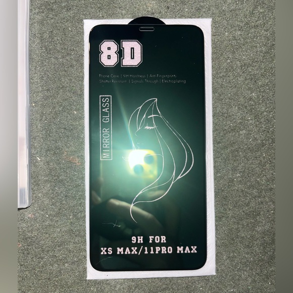 iPhone XS Max/ iPhone 11 Pro Max Tempered Glass Screen Protector- 1 pack *NEW* - Picture 3 of 8